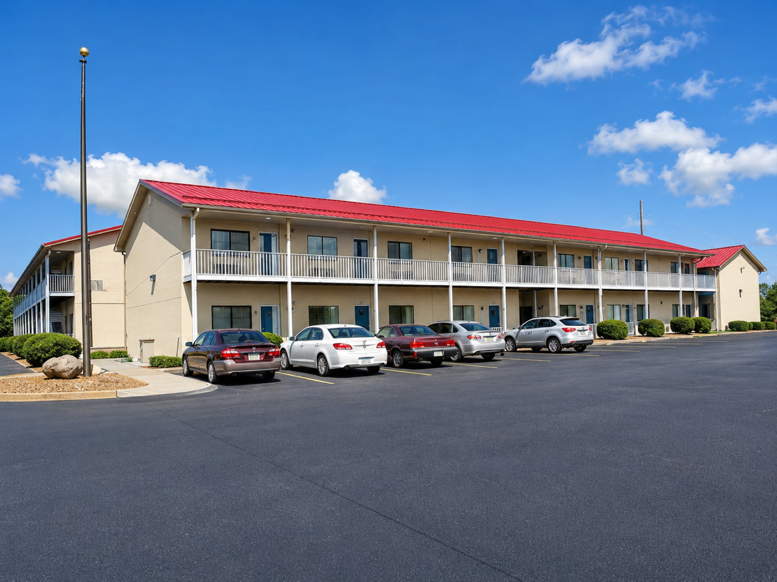WeeklyStay Athens Tennessee hotel building